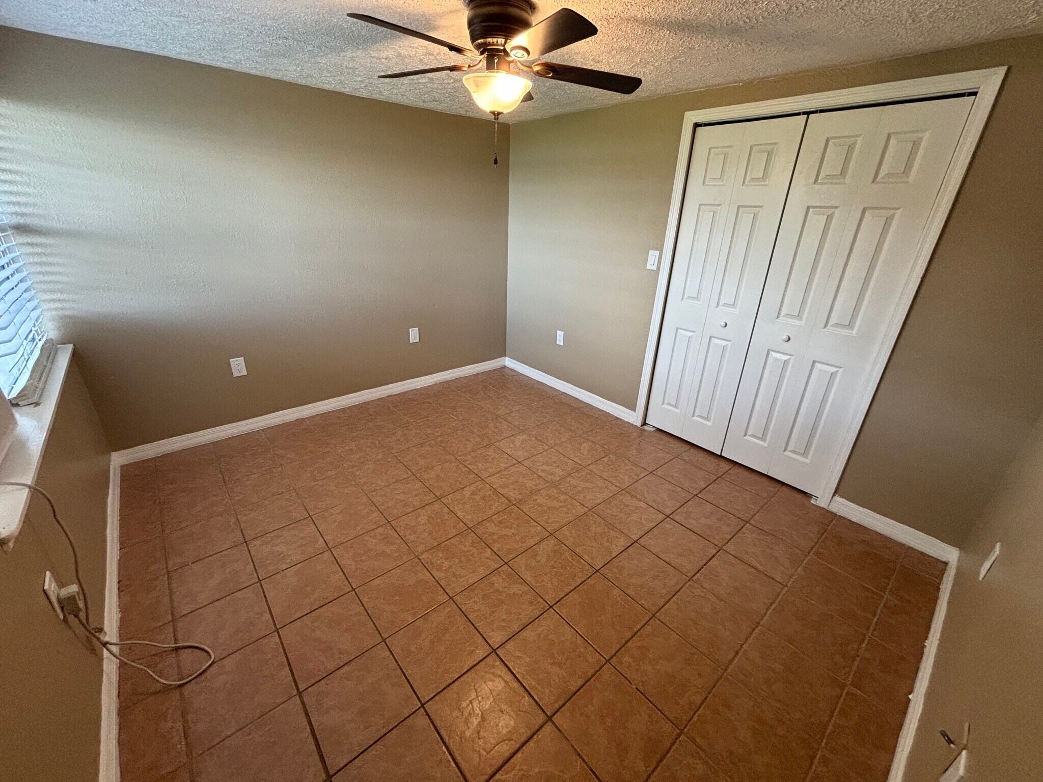 Building Photo - 1207 W Pierce St