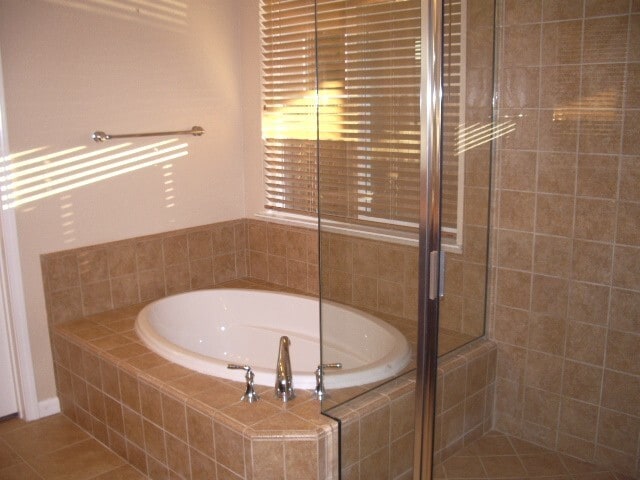 Building Photo - Discover Your Dream Home in Elk Grove!