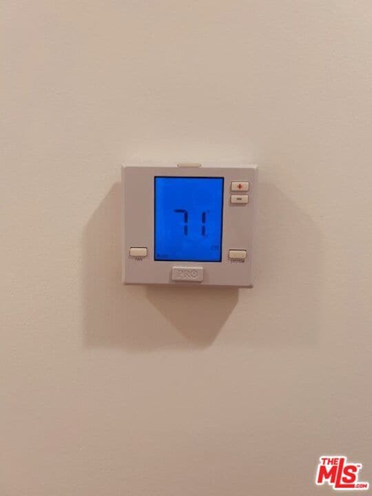 Building Photo - 8906 Harvard Blvd