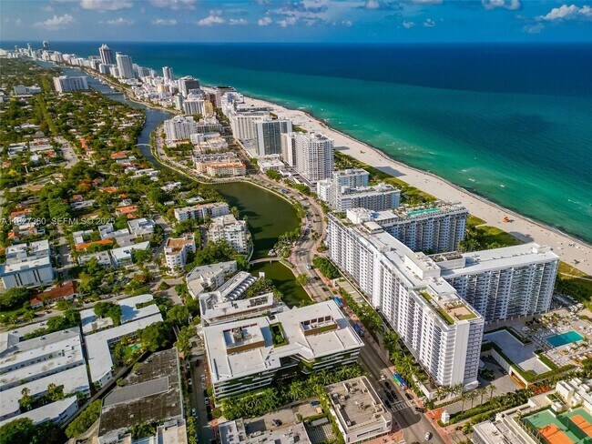 Building Photo - 102 24th St