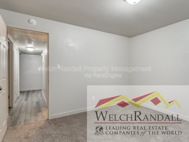 Building Photo - 848 E 5300 S
