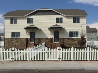 Primary Photo - 3 BEDROOM 2.5 BATHROOM SADDLE RIDGE TOWNHOUSE