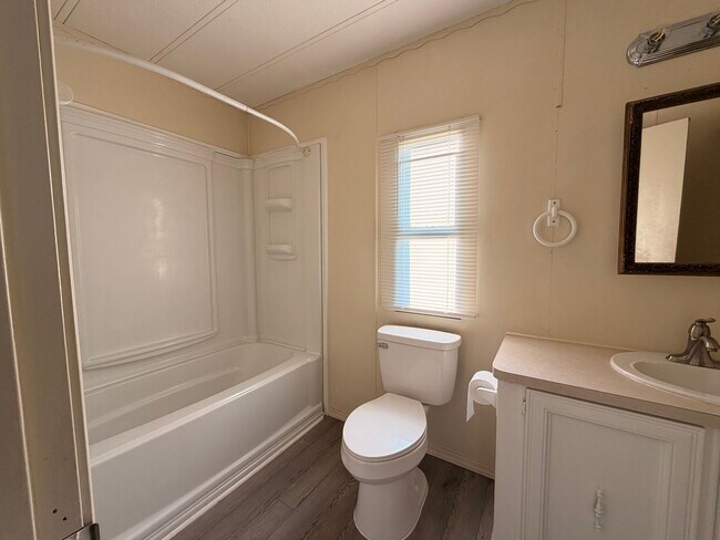 Building Photo - Charming 3-bedroom, 2-bathroom home in Dover, AR.