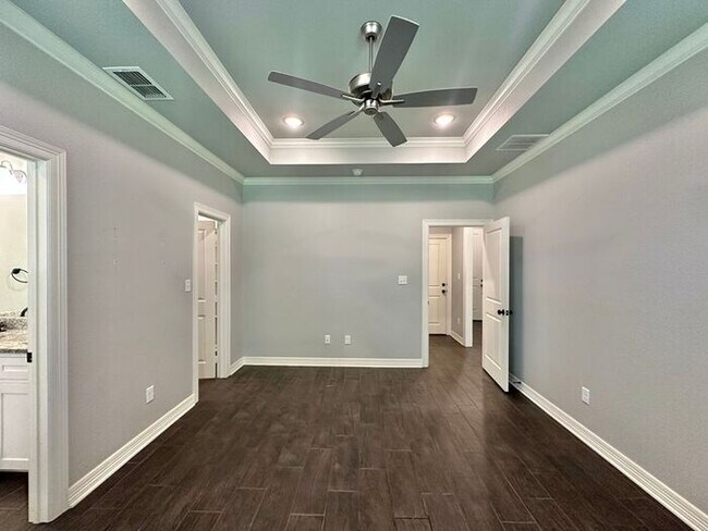 Building Photo - Almost Ready! Gorgeous 3 Bedroom 2 Bath in Nolan Farms Community in Winona!