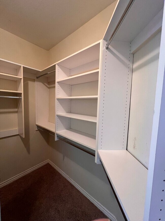 Building Photo - Southwest - Gated Community Pool/Spa/Playground