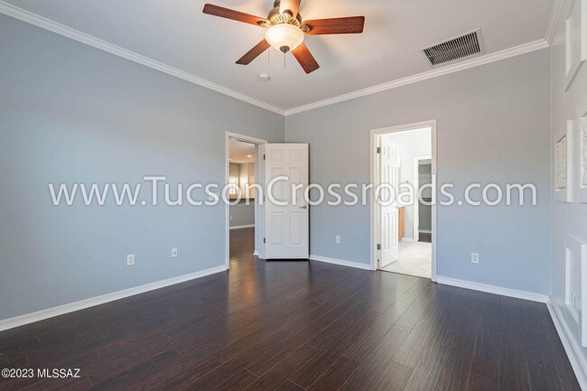 Building Photo - 1254 W Versilia Dr