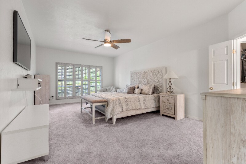 Building Photo - 5227 NW 50th Terrace