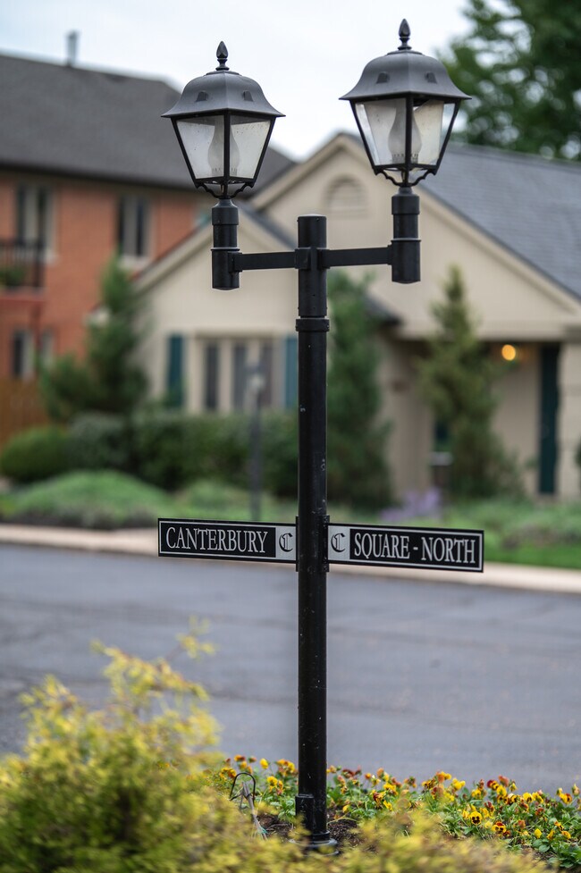 Great place to call your home! - 8508 Canterbury Sq E