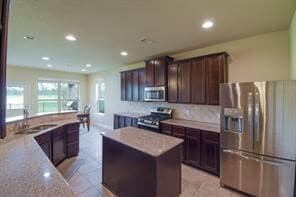 Building Photo - 10118 N Whimbrel Cir