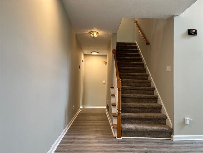 Building Photo - 1397 Wynford Gate