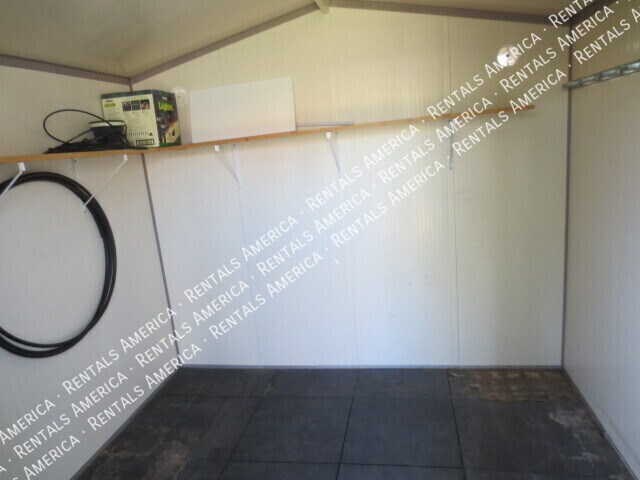 Building Photo - 752 E Rose Marie Ln