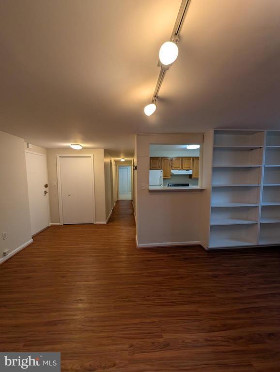 Building Photo - 1332 15th St NW