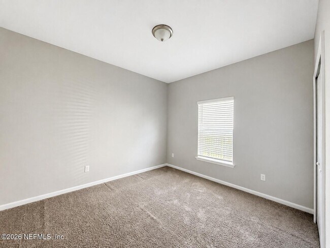 Building Photo - 142 Ness Cir