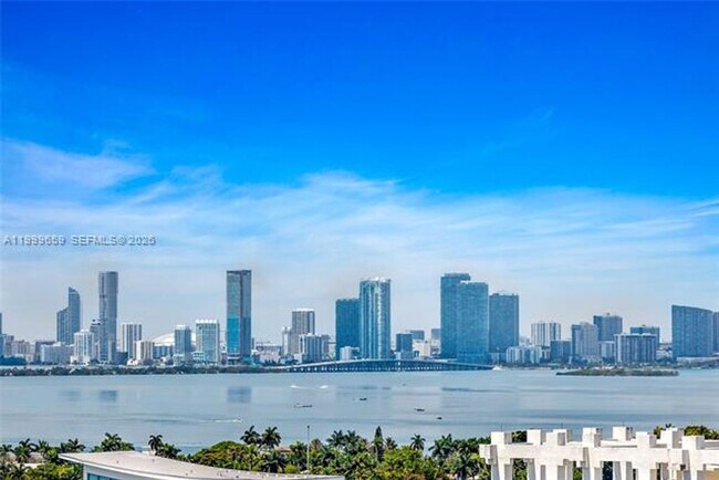 Building Photo - 6301 Collins Ave