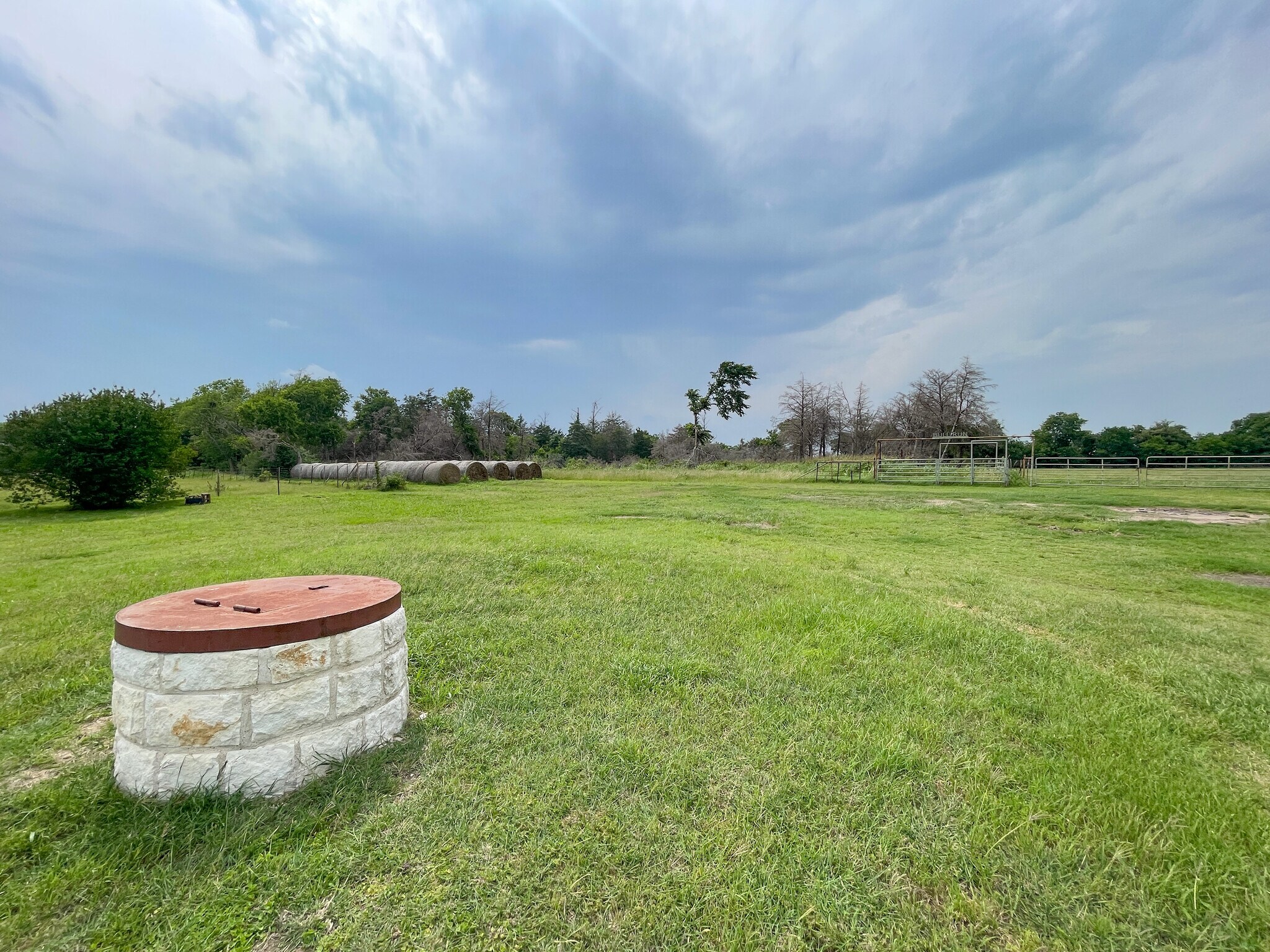 Building Photo - 123 County Road 127A
