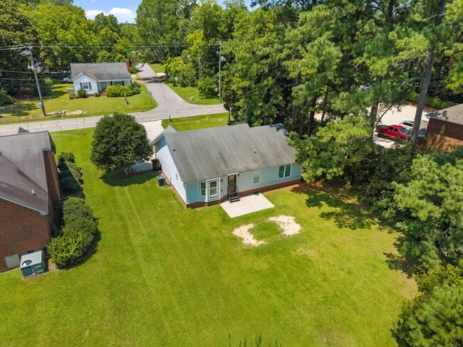Building Photo - 3 bedroom 2 bathroom in Buies Creek!