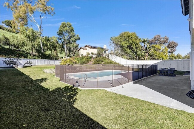 Building Photo - 28661 Charreadas