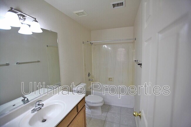 Building Photo - 5420 W Oraibi Dr