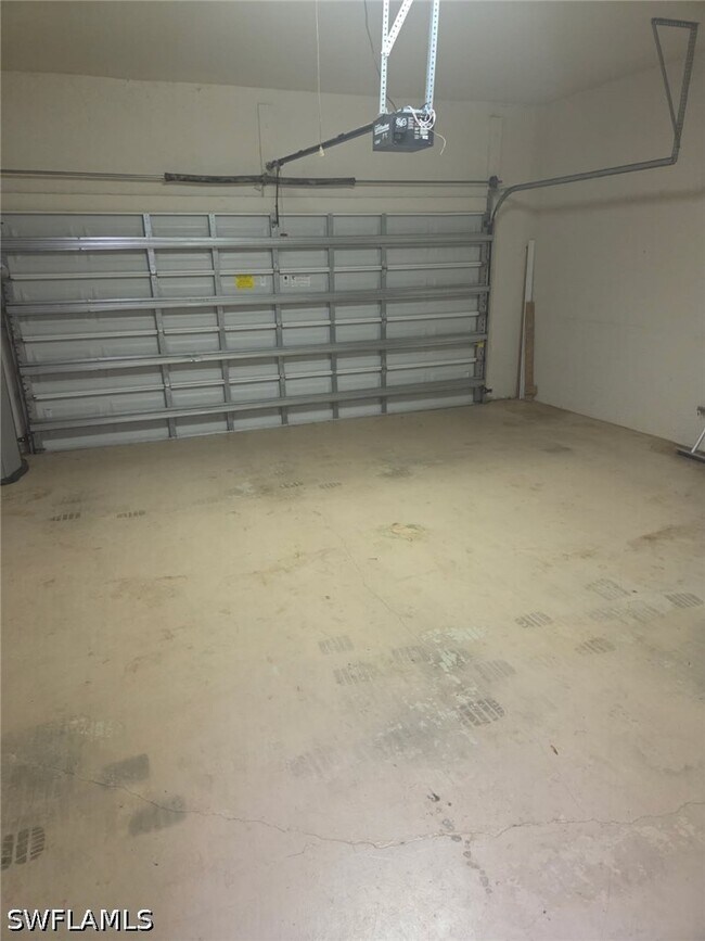 Building Photo - 6719 Crowned Eagle Ln