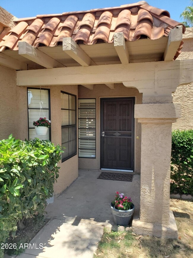 Building Photo - 9100 E Winchcomb Dr