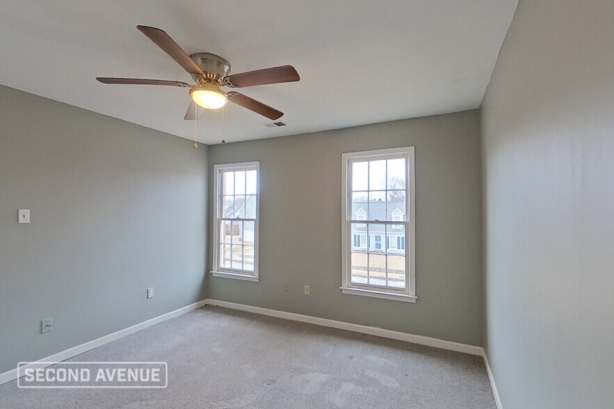 Building Photo - 6625 Rocky Park Dr