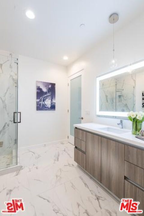 Building Photo - 12045 Guerin St