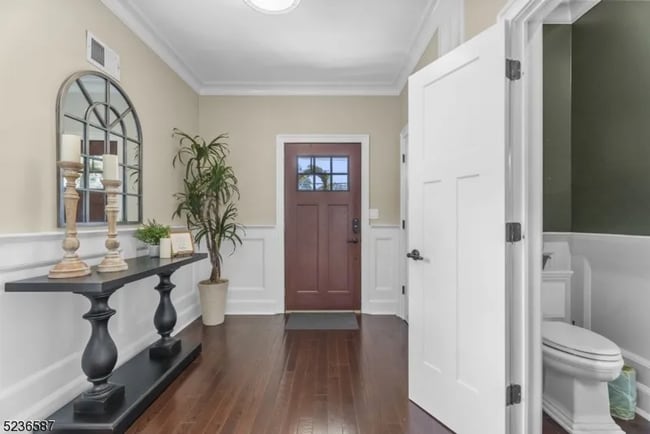 Building Photo - Modern Colonial Single-Family Home