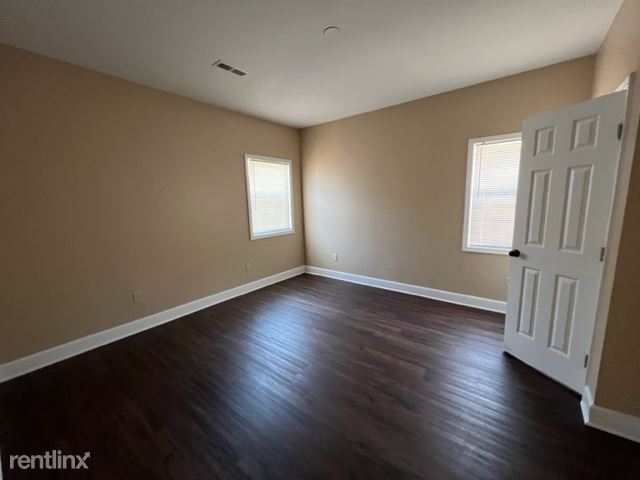 Building Photo - 3 br, 2 bath House - 1691 Old Linwood Rd