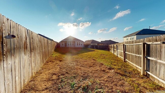 Building Photo - 5911 Akin Glen