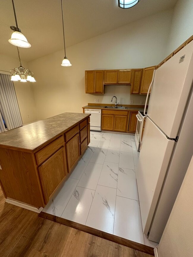 Building Photo - 13748 Fire Creek Trail Dr