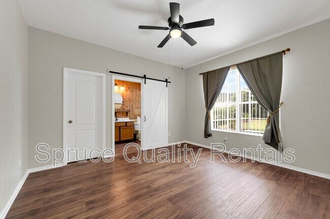 Building Photo - 1151 N Hampton Dr