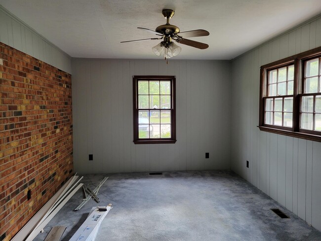 Building Photo - 1934 Wyatt St