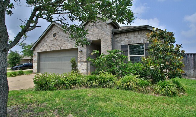 Building Photo - 20202 Creekdale Bend Dr