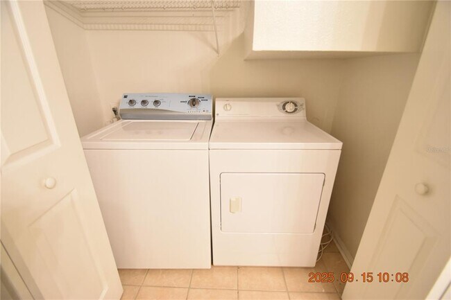 Building Photo - 1810 E Palm Ave