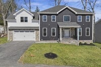 Building Photo - 6 Barrows Rd