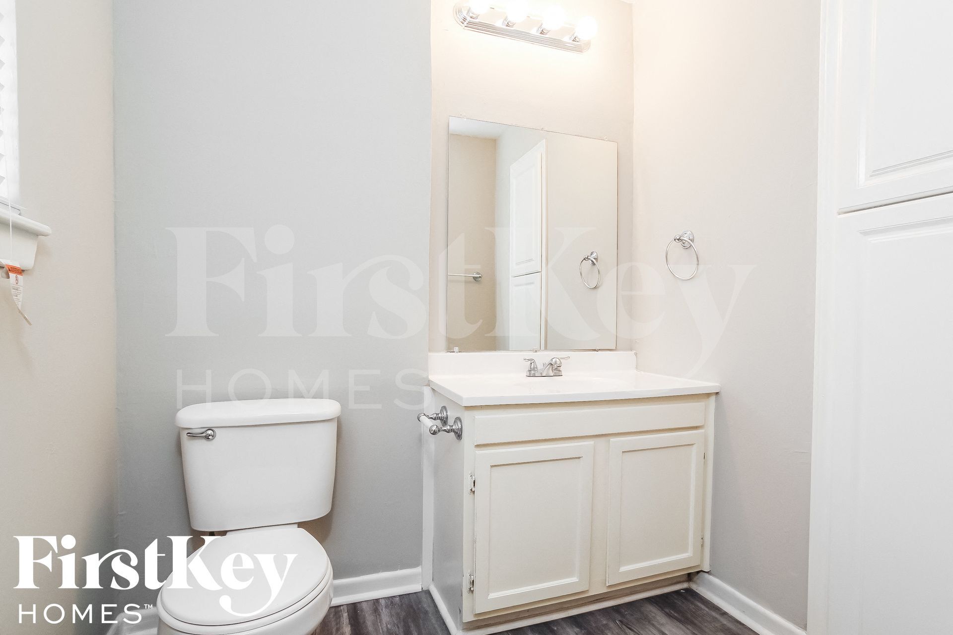 Building Photo - 13322 Oak Leaf Ln