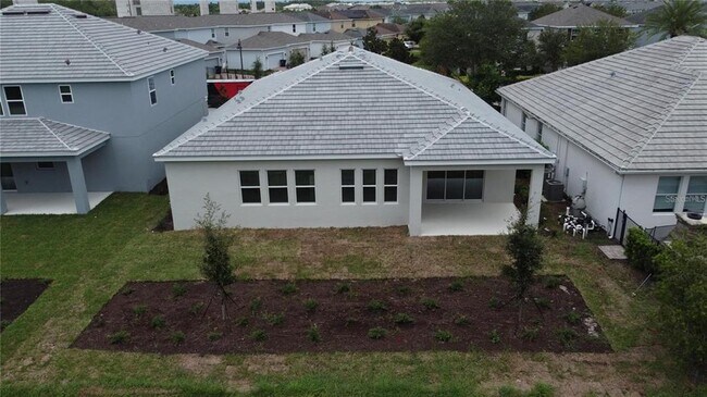 Building Photo - 10902 History Ave