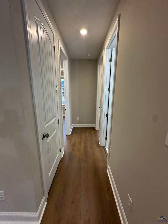 Building Photo - 110 Mayberry Ln