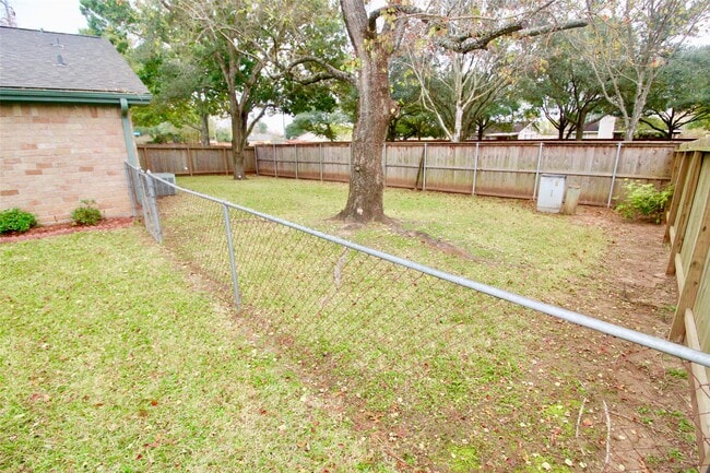 Building Photo - 3146 Wagon Trail Dr