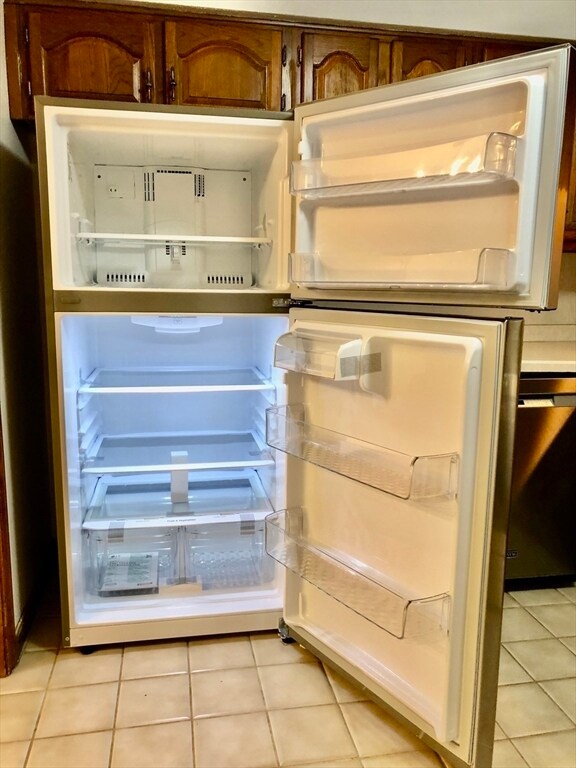 Building Photo - 98 Apache Way