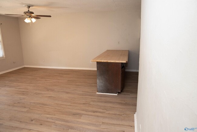 Building Photo - 3227 Clopton St SW