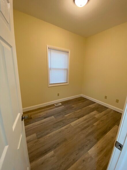 Building Photo - 1445 Hunter Ave