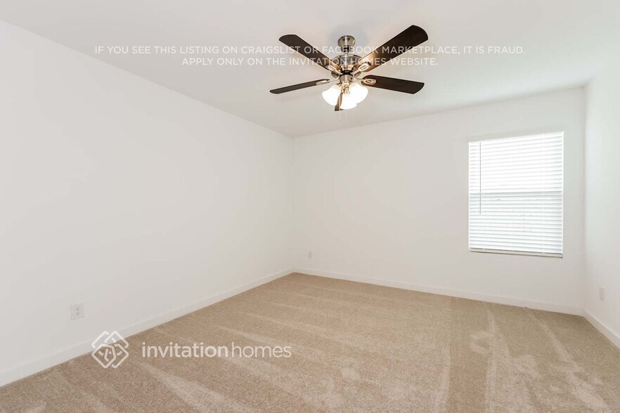 Building Photo - 4900 Old Ember Ln