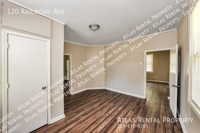 Building Photo - 120 Railroad Ave