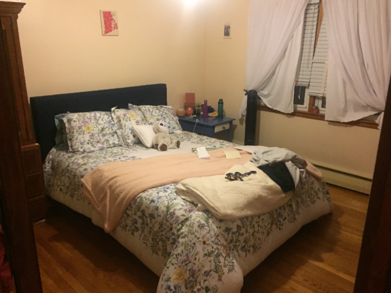 Building Photo - 415 Clark St