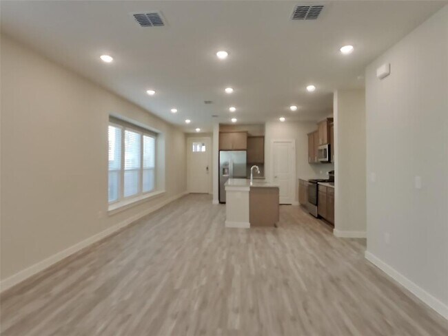 Building Photo - 1629 Mexican Heather Dr