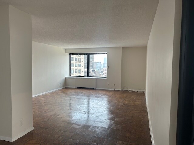 Building Photo - 85 E India Row