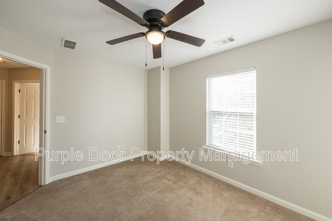 Building Photo - 320 Tuggle Ct