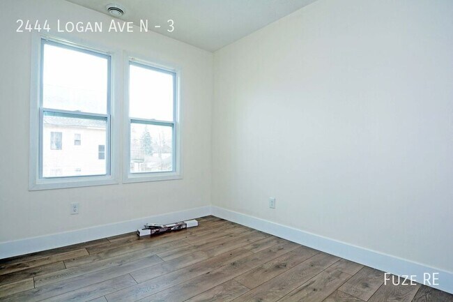 Building Photo - 2444 N Logan Ave