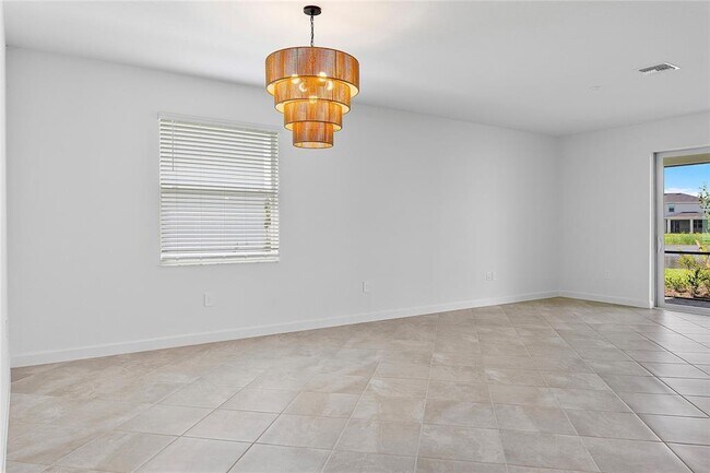 Building Photo - 15077 Anchorage Rd